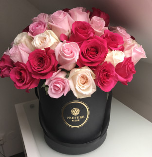 Roses in a hat box Grand