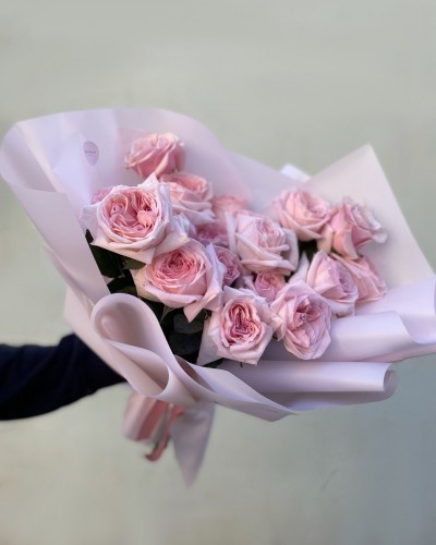 19 růží Pink O´Hara