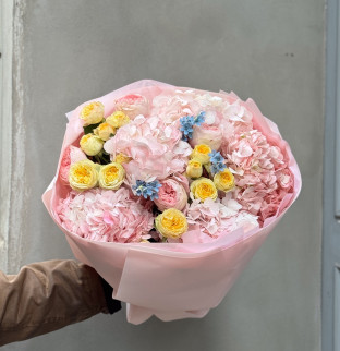 Kytice “Slunečný březen”