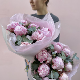 Bouquet of peonies with eucalyptus