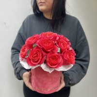 Пионовидные розы в шляпной коробке Pink #3
