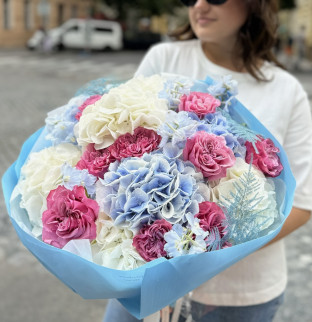 Trio bouquet "Peony roses, delphinium and hydrengea"