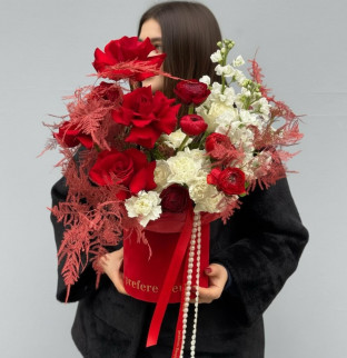 Art kytice v krabici «Královna vášně»