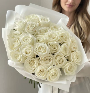 Kytice bílých růží 25 Kytice bílých růží 25