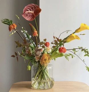 Lasting interior bouquet
