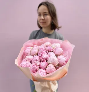 Kytice pivoněk 19 kusů