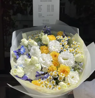 Bouquet  "Glory to Ukraine""