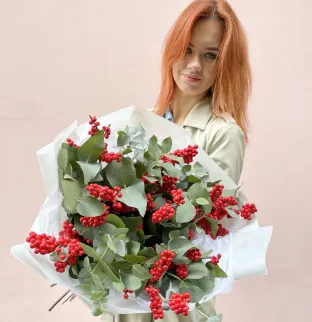 Ilex a eucalyptus